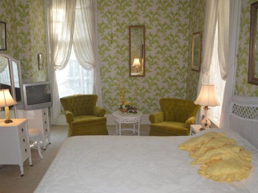Franklin Terrace Bed And Breakfast Стая снимка